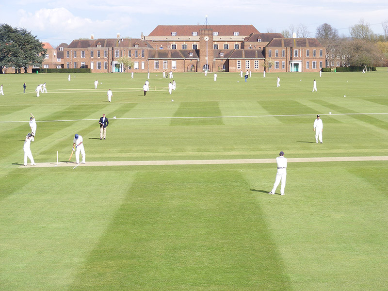 Merchant Taylors School